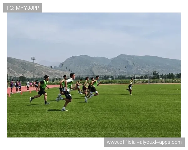 绿衫军七人制橄榄球队伍战术执行力强，七人制橄榄球美国队