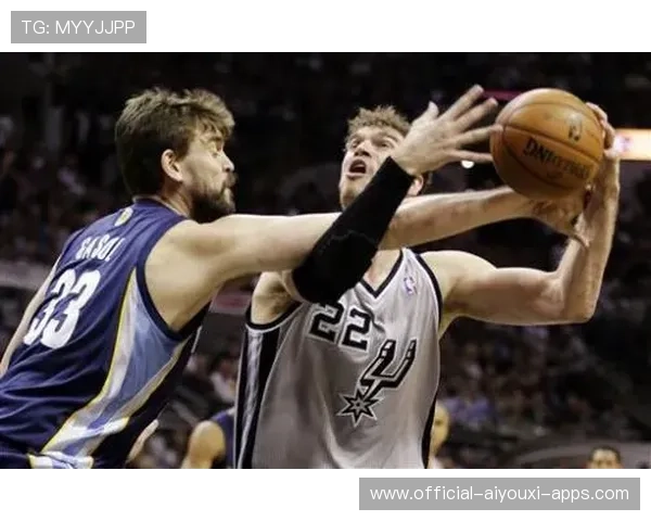 罗伯逊或告别安菲尔德，热刺抢在前面，罗伯逊十佳球