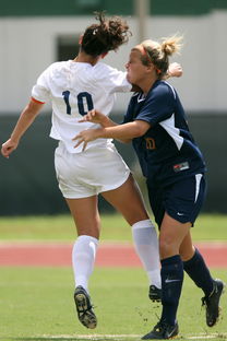 爱游戏体育在线app-NBA球员投篮动作优化与训练方法研究，nba美如画的投篮姿势